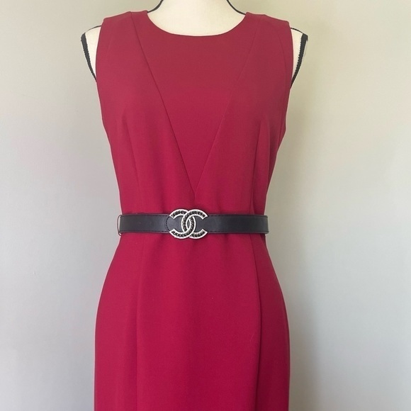 𝅺Office Ready🤩NWT Hugo Boss Red Shift Sleeveless Career Dress Size 40IT/4US - Picture 3 of 11